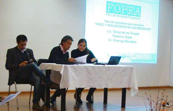 Se presentó en Catamarca la segunda edición de la Guía sobre tratamiento periodístico de la niñez