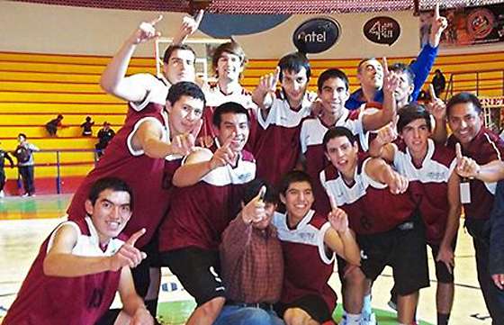Triunfo del seleccionado salteño de básquetbol en los Trasandinos