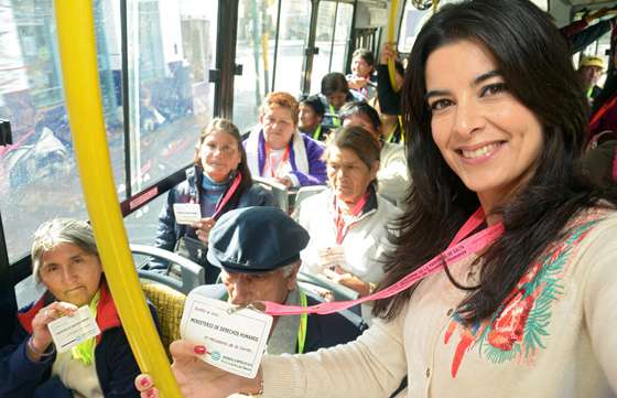 Derechos Humanos acompañó a más de 500 jubilados en su primer viaje con pase libre