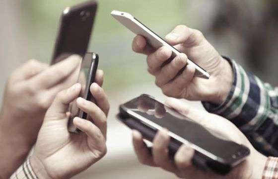 Las empresas de telefonía móvil están obligadas a comunicar precios, promociones y bonificaciones