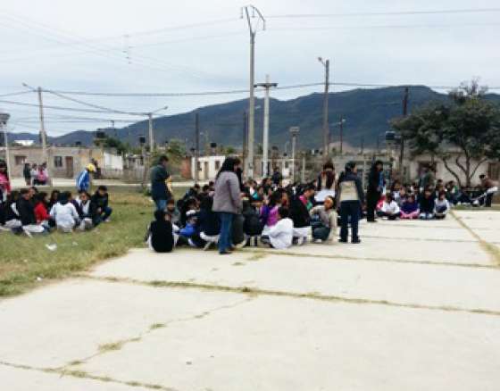 Más de 600 personas participaron del simulacro de sismo en la escuela Elsa Salfity del barrio Siglo XXI