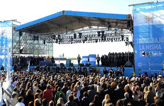 El Gobernador Urtubey participó del acto por el Día de la Bandera en Rosario
