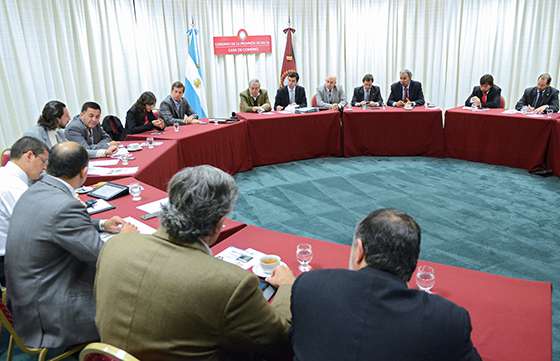 La Provincia reforzará la prestación de servicios con nuevas ambulancias y autobombas