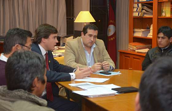 Presentaron planes de viviendas para comunidades originarias
