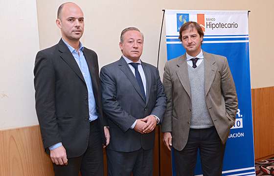 Procrear Salta, el Hipotecario y desarrolladores inmobiliarios analizaron la línea para comprar terrenos y construir casas