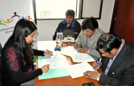 Jóvenes de Isla de Cañas e Iruya accederán a microcréditos para la producción de bienes y servicios