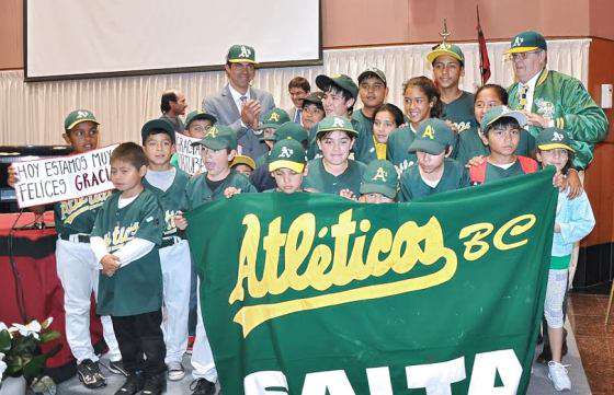 El Gobierno cumple con el compromiso de infraestructura para Atléticos Club