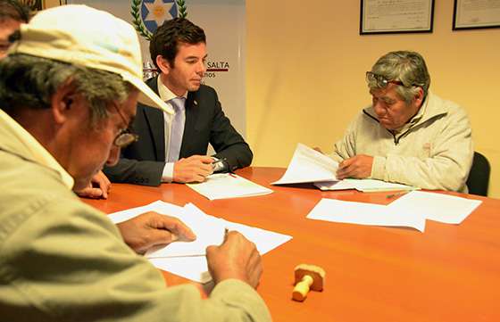 Se firmaron convenios de cooperación entre Derechos Humanos, la Organización de Familias Criollas y la Asociación Lakha Honhat