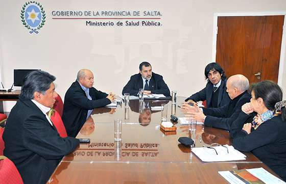 El Gobierno analizó con centros de diálisis la situación del sector