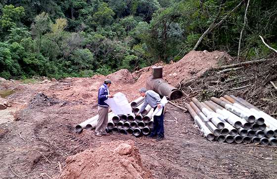 Supervisaron la obra de la nueva  captación  de agua en Capiazuti