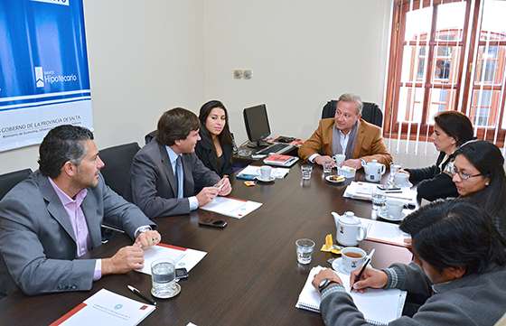 Se analizaron temas habitacionales con concejales capitalinos