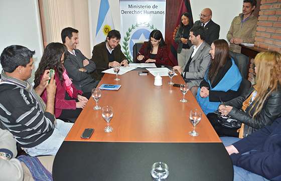 Jóvenes con discapacidad realizarán prácticas laborales en la Dirección General de Rentas