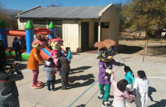 768 niños fueron evaluados en Cachi a través del Programa Visión 20/20