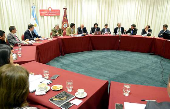 El Gobierno fortalece la educación con nuevas escuelas en Rivadavia