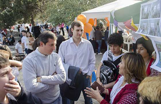 Jóvenes y adolescentes se capacitaron sobre voto electrónico
