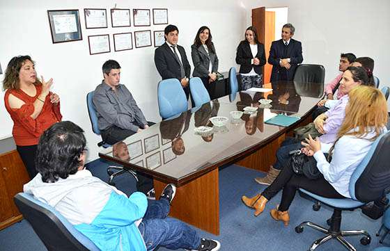 Jóvenes con discapacidad realizan prácticas laborales en la Dirección de Rentas