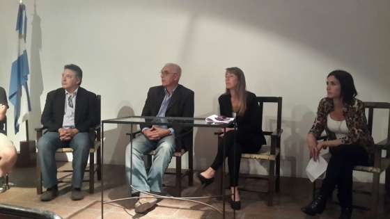 El secretario de Ambiente disertó sobre desarrollo sustentable en las comunidades aborígenes