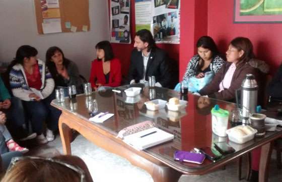 Derechos Humanos capacitó a Mujeres en Emprendedurismo Social