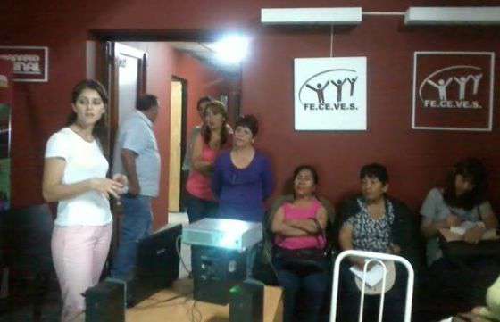 Se presentó ante referentes de centros vecinales la carta de servicios del Programa Ludopatía