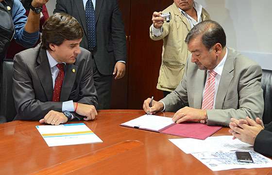 El IPV finalizará obras en la Capital con Nación y Municipio