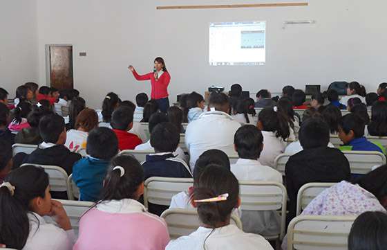 El Ministerio de Seguridad brindó una charla de prevención sobre bullying en la Escuela 4.848