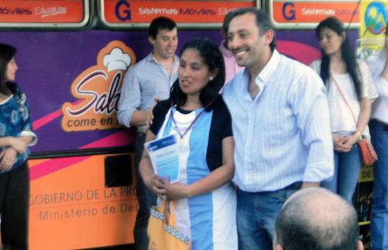 Entregaron certificados de capacitación en cocina general a  multiplicadores locales