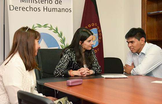 Con el apoyo del Gobierno de la provincia viajará a Bariloche el alumno wichí seleccionado por el Instituto Balseiro
