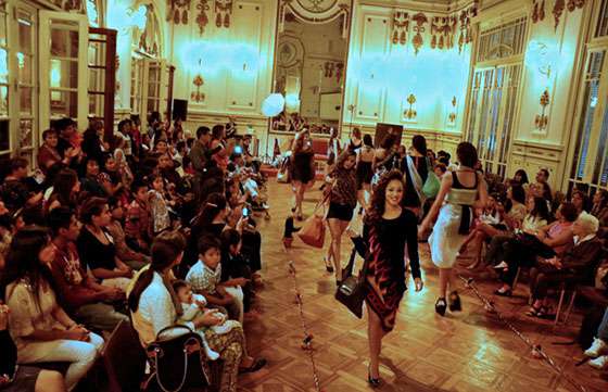 La marca PENCA de la empresa social Marroquinería Vaqueros brilló en la pasarela
