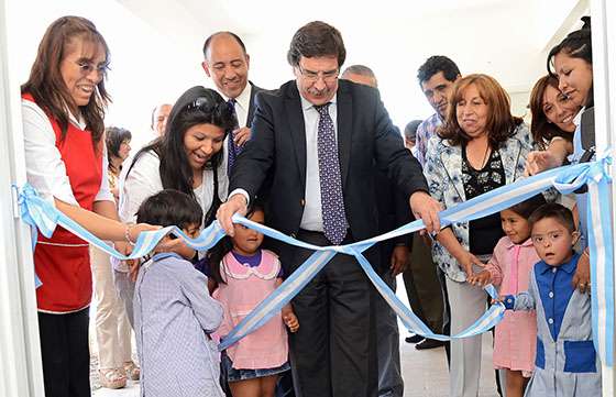 Los ministros Sileoni y Dib Ashur inauguraron un módulo para Nivel Inicial en una escuela de Cerrillos