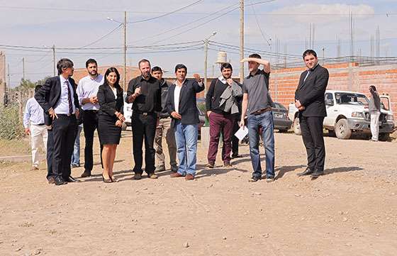 Autoridades nacionales y provinciales recorrieron el predio donde se construirá la Casa Educativa-Terapéutica de San Lorenzo