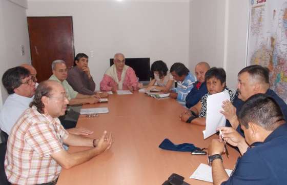 Analizaron normativas para la pesca deportiva en el dique Cabra Corral