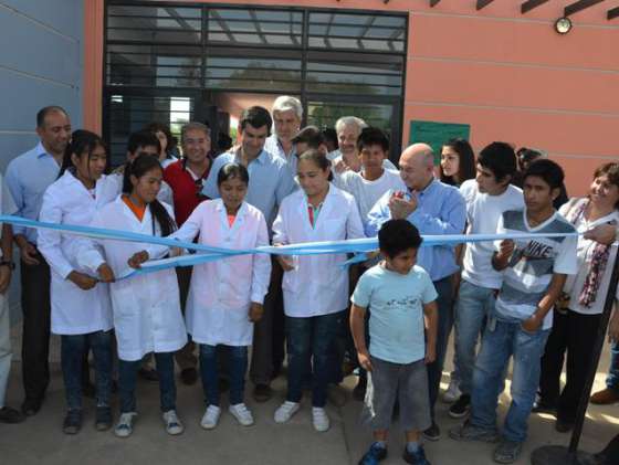 Se inauguró el nuevo edificio del colegio secundario N°5061 del paraje Santa María