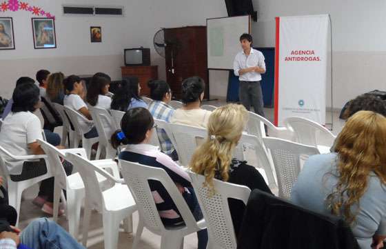 Proyectos preventivos contra la droga en la zona sureste capitalina