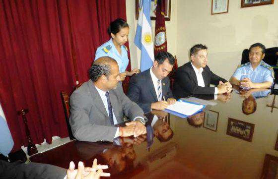 El Servicio Penitenciario de Salta firmó un convenio de colaboración con la fundación Lapacho
