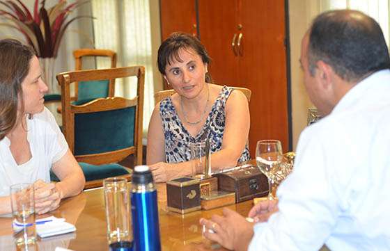 El ministro Dib Ashur se reunió con la responsable de programa de educación de CIPPEC
