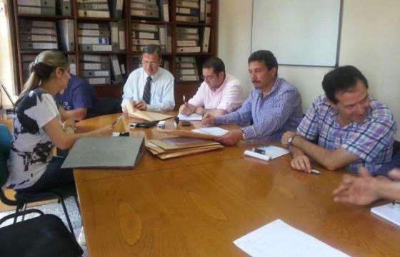 Vecinos del barrio Jaime Dávalos contarán con un nuevo playón deportivo y juegos de la salud