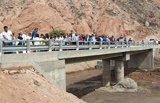 El nuevo puente en Molinos mejora la calidad de vida de los pobladores de los Valles Calchaquíes