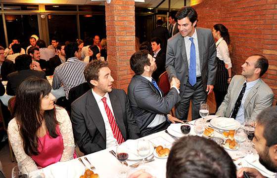 El Gobernador se reunió con becarios de la Fundación Universitaria Río de la Plata