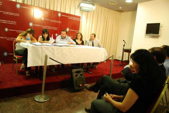 Se inició el proceso de compra de los módulos educativos para el ciclo lectivo 2010 