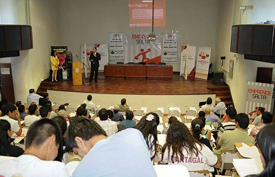Emprendedores de Tartagal sumaron experiencia y conocimientos a través de casos exitosos