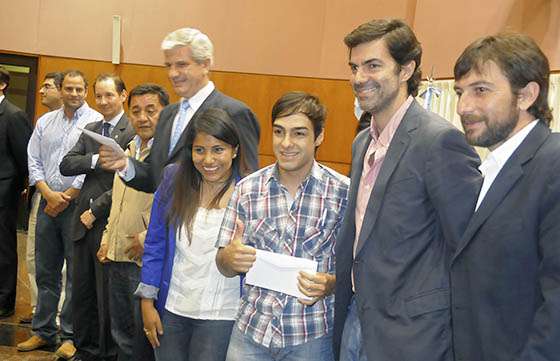 Salta apuesta a la juventud, ya se entregó $10 millones en microcréditos