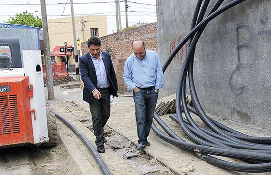 La Provincia invierte más de $10 millones en ampliaciones y cambios de redes de agua en el macrocentro
