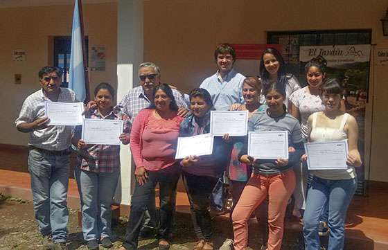 La Escuela de Administración Pública entregó certificados de Capacitación en la Localidad de El Jardín