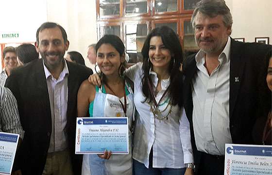 En Orán entregaron certificados de capacitación en alimentación sana