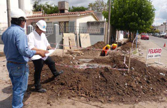 Más de mil familias salteñas se beneficiarán con el plan de renovación de redes  de agua