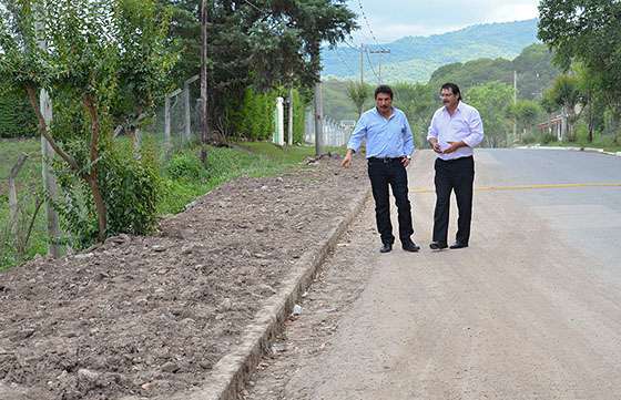 La Provincia ejecuta una nueva red de agua en barrios de La Caldera