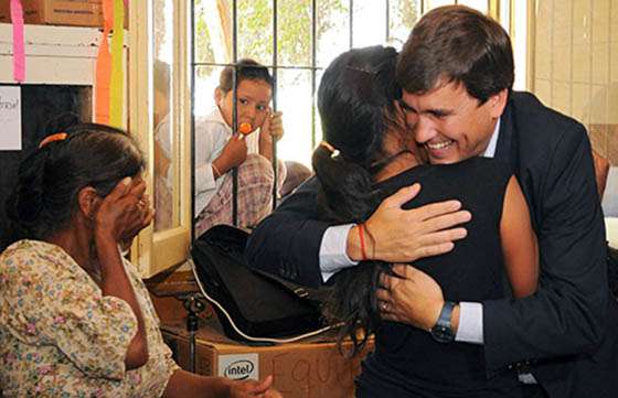 Se realizó el sorteo viviendas en Las Palmas y se anunció otras 100 casas para Cerrillos