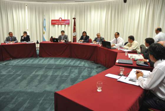 Salta adelanta el pago de los sueldos de noviembre y diciembre