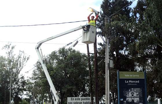 La Provincia mejora la iluminación  en diferentes puntos del Valle de Lerma