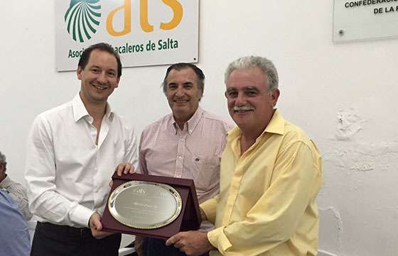 Reconocimiento para la Asociación de Tabacaleros de Salta